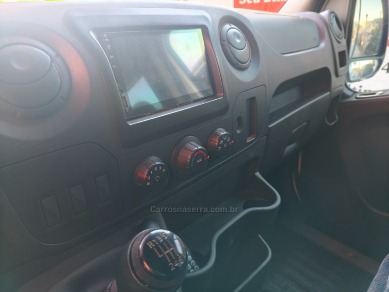 MASTER 2.3 DCI MINIBUS EXECUTIVE L3H2 16 LUGARES 16V DIESEL 4P MANUAL - 2023 - CAXIAS DO SUL