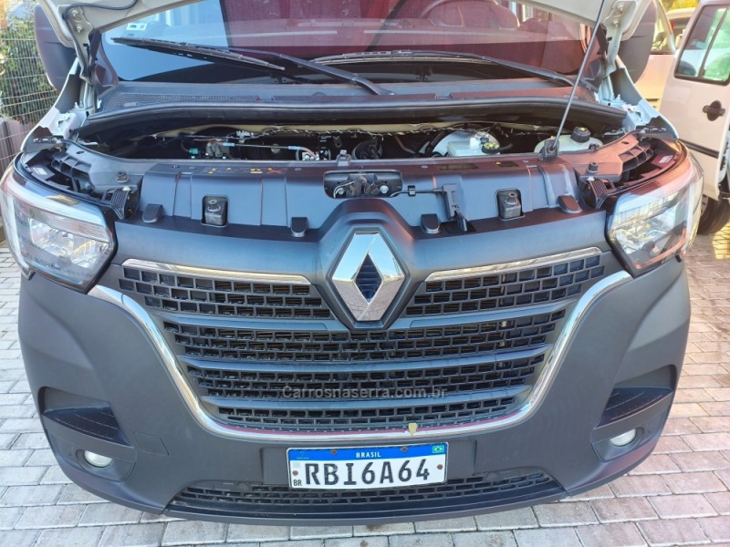 MASTER 2.3 DCI MINIBUS EXECUTIVE L3H2 16 LUGARES 16V DIESEL 4P MANUAL - 2023 - CAXIAS DO SUL