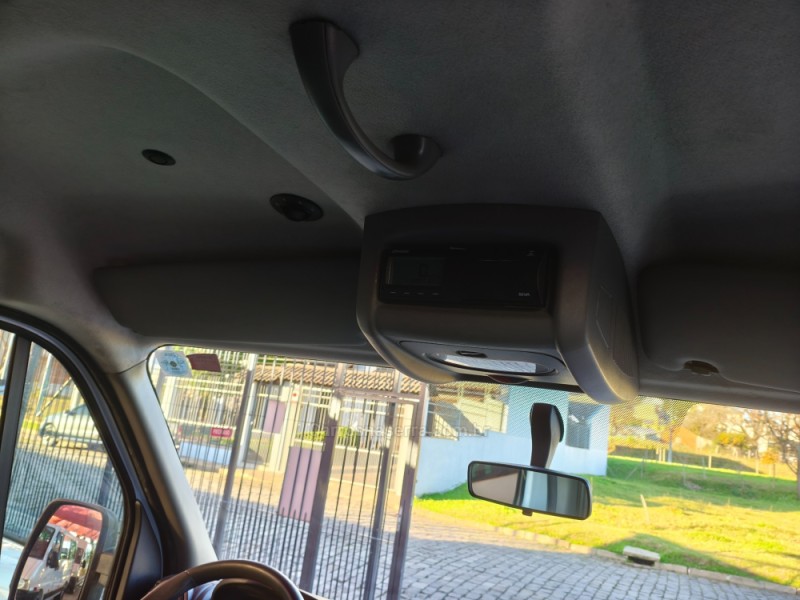 MASTER 2.3 DCI MINIBUS EXECUTIVE L3H2 16 LUGARES 16V DIESEL 4P MANUAL - 2023 - CAXIAS DO SUL