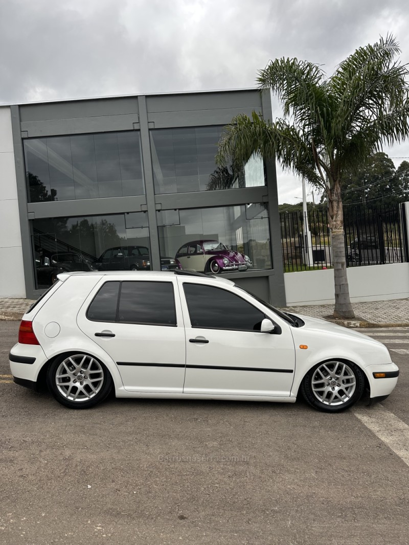 GOLF 1.6 SR GASOLINA 4P MANUAL - 2001 - SãO MARCOS