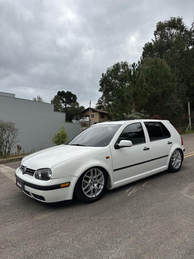 GOLF 1.6 SR GASOLINA 4P MANUAL - 2001 - SãO MARCOS