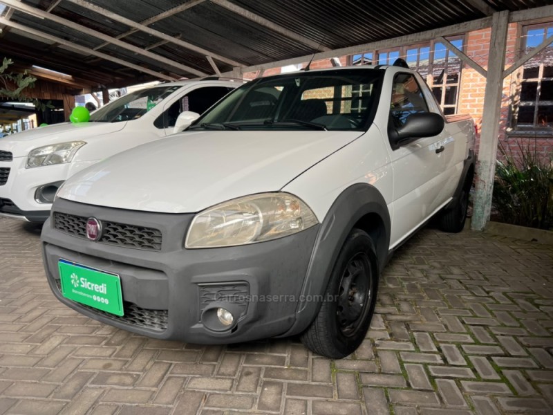 STRADA 1.4 MPI WORKING CS 8V FLEX 2P MANUAL