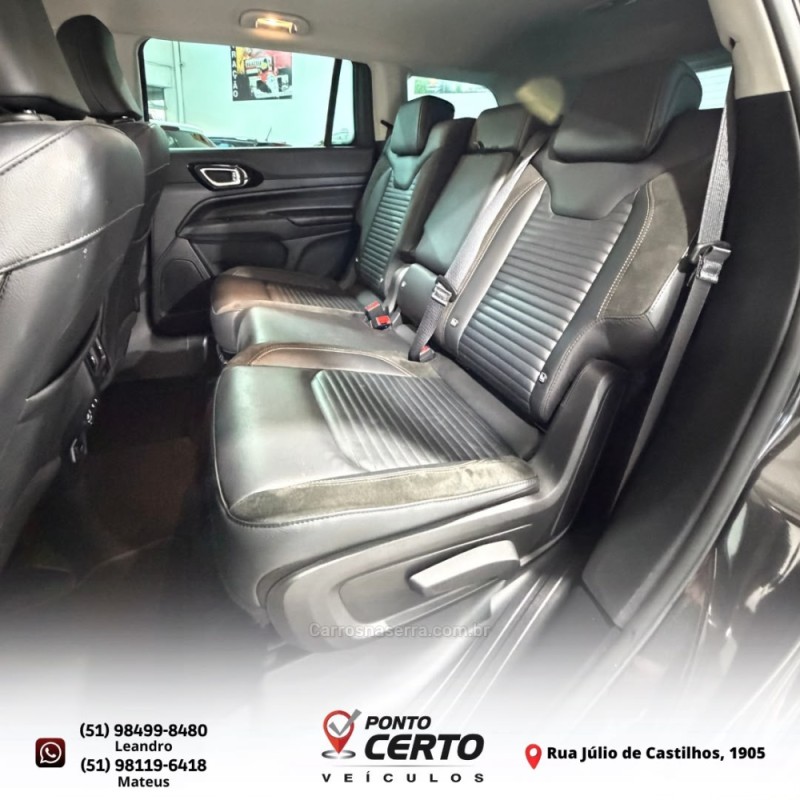 COMMANDER 2.0 LIMITED TD380 16V 4X4 TURBO DIESEL 4P AUTOMÁTICO - 2023 - SANTA CRUZ DO SUL