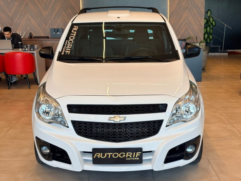 MONTANA 1.4 MPFI LS CS 8V FLEX 2P MANUAL - 2016 - CAMPO BOM