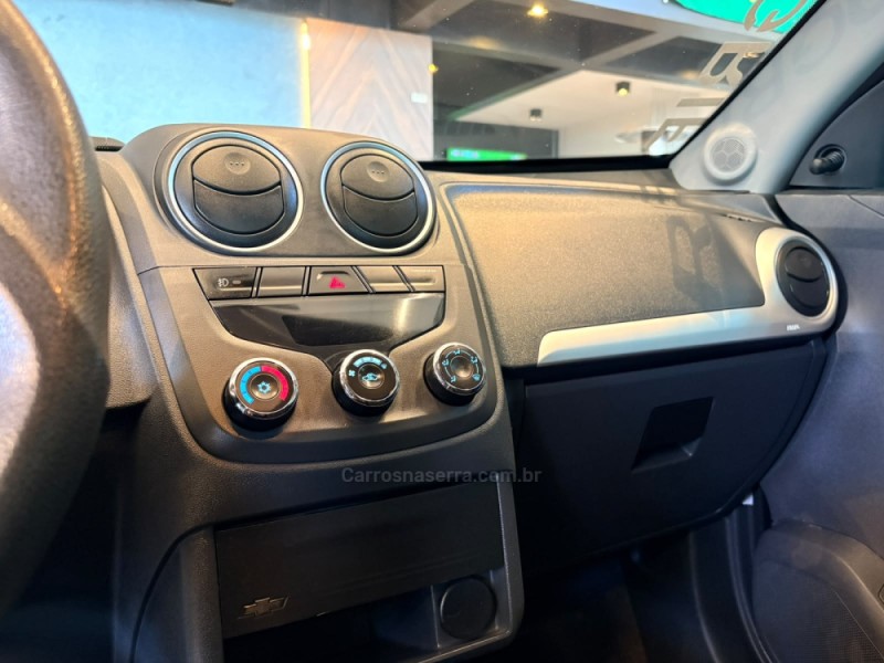MONTANA 1.4 MPFI LS CS 8V FLEX 2P MANUAL - 2016 - CAMPO BOM