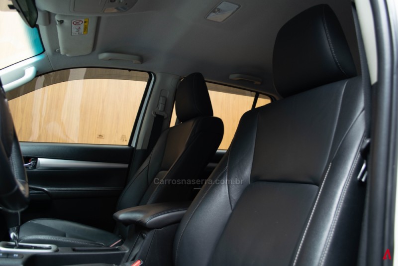 HILUX 2.7 SRV 4X4 CD 16V FLEX 4P AUTOMÁTICO - 2017 - GARIBALDI