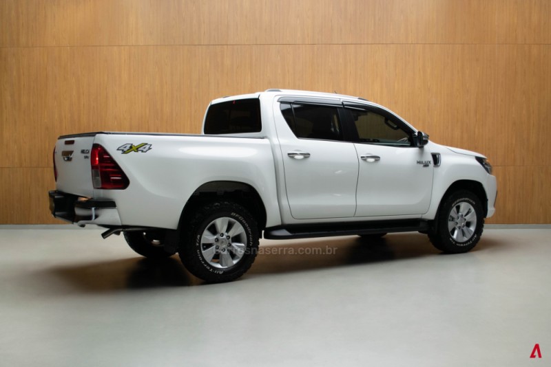HILUX 2.7 SRV 4X4 CD 16V FLEX 4P AUTOMÁTICO - 2017 - GARIBALDI