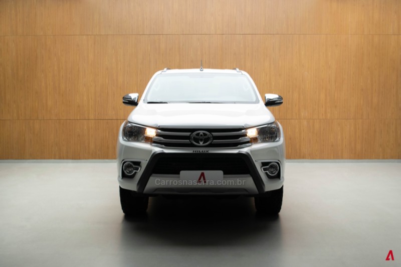 HILUX 2.7 SRV 4X4 CD 16V FLEX 4P AUTOMÁTICO - 2017 - GARIBALDI