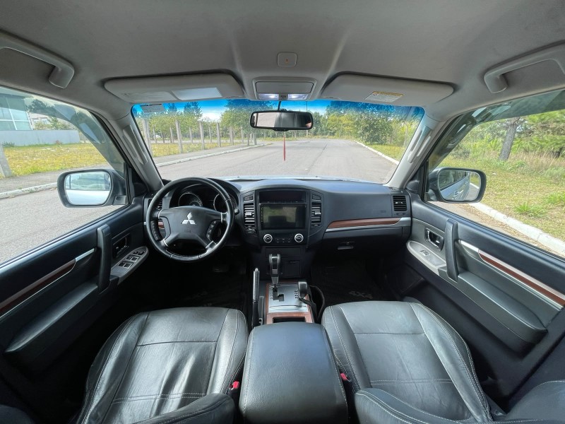 PAJERO FULL 3.8 GLS 4X4 V6 24V GASOLINA 4P AUTOMÁTICO - 2008 - BENTO GONçALVES