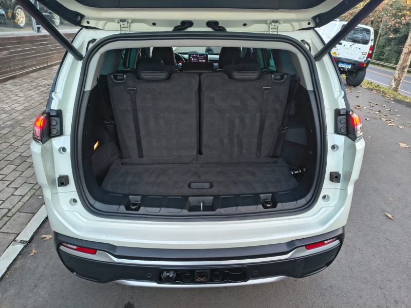 COMMANDER 2.0 LIMITED TD380 16V 4X4 TURBO DIESEL 4P AUTOMÁTICO - 2023 - DOIS IRMãOS