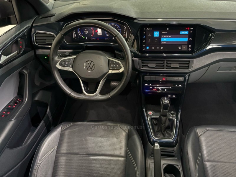 T-CROSS 1.0 COMFORTLINE TSI FLEX 4P AUTOMÁTICO - 2024 - NOVO HAMBURGO