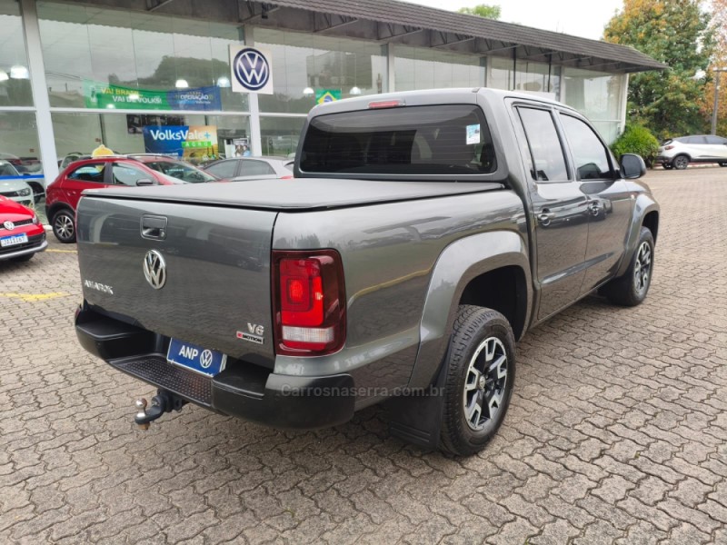 AMAROK 2.0 4X4 TDI COMFORTILINE CD DIESEL 4P AUTOMÁTICO - 2023 - NOVA PETRóPOLIS