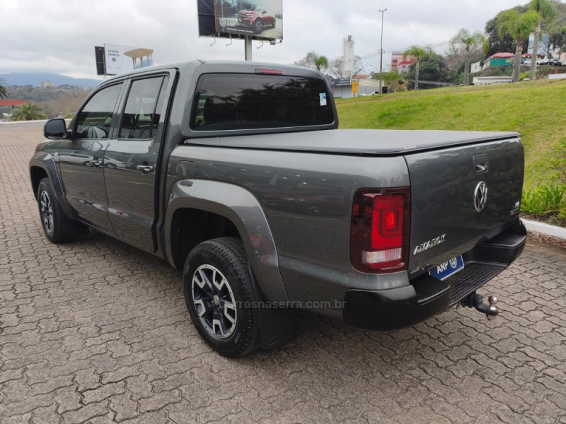 AMAROK 2.0 4X4 TDI COMFORTILINE CD DIESEL 4P AUTOMÁTICO - 2023 - NOVA PETRóPOLIS