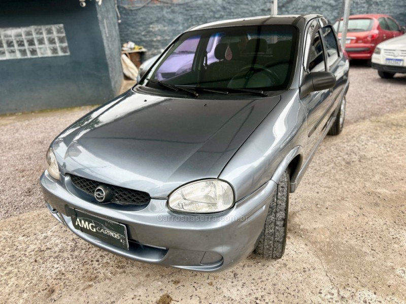 CORSA 1.0 MPFI MILENIUM II SEDAN 16V GASOLINA 4P MANUAL - 2001 - CAXIAS DO SUL