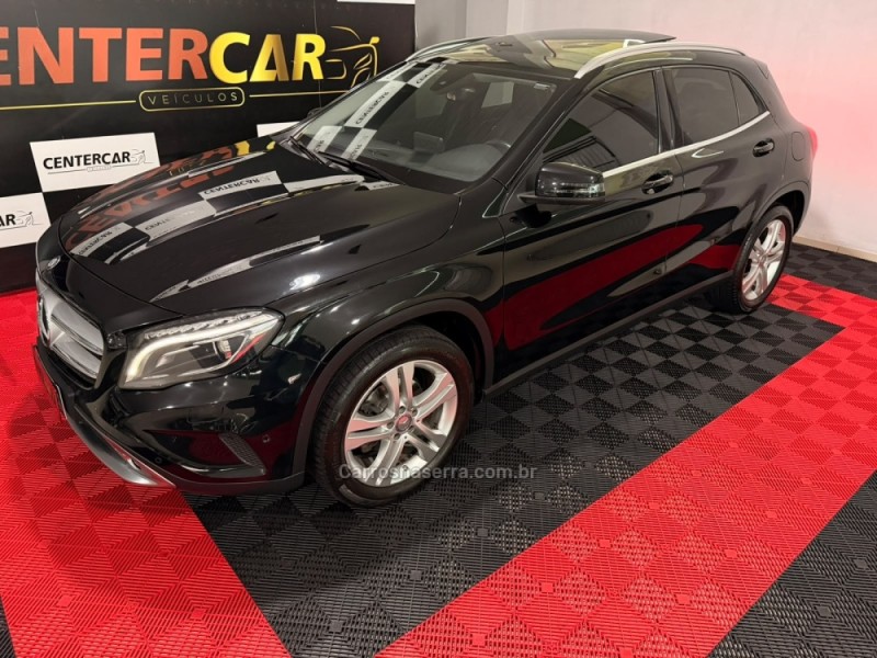 GLA 200 1.6 CGI ADVANCE 16V TURBO FLEX 4P AUTOMÁTICO - 2017 - NOVO HAMBURGO