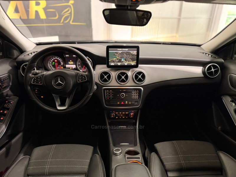 GLA 200 1.6 CGI ADVANCE 16V TURBO FLEX 4P AUTOMÁTICO - 2017 - NOVO HAMBURGO