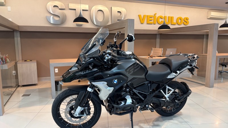 R 1250 GS PREMIUM TRIPLE BLACK - 2024 - DOIS IRMãOS