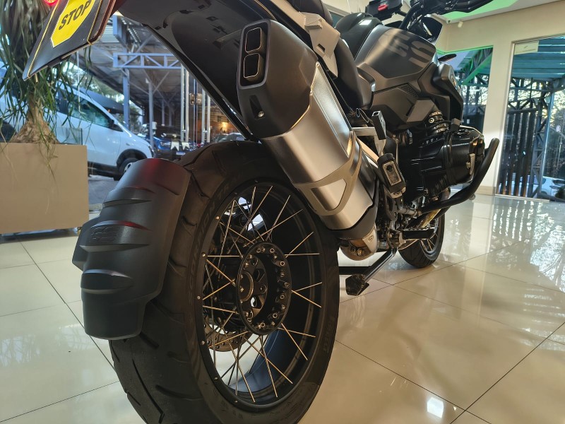 R 1250 GS PREMIUM TRIPLE BLACK - 2024 - DOIS IRMãOS