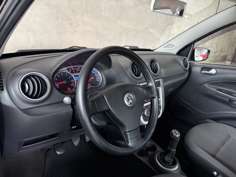 VOYAGE 1.6 MI TREND 8V FLEX 4P MANUAL - 2011 - CAXIAS DO SUL