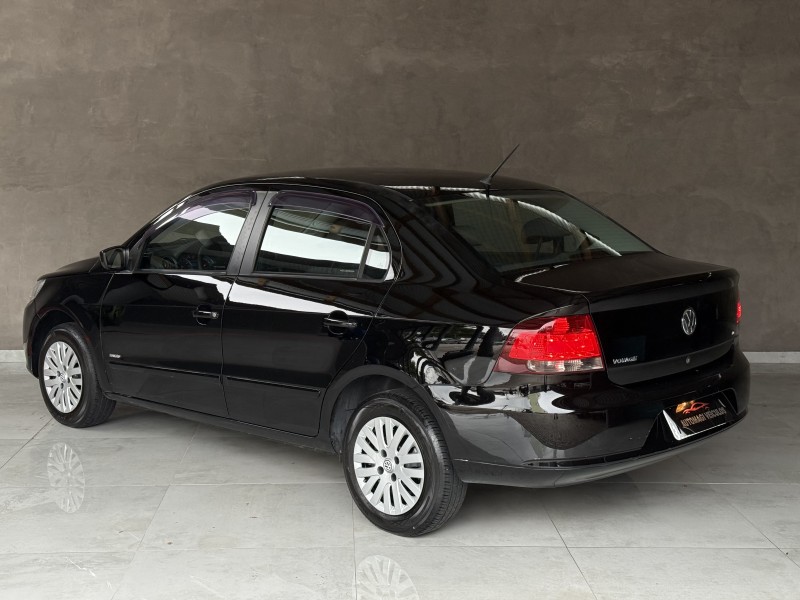 VOYAGE 1.6 MI TREND 8V FLEX 4P MANUAL - 2011 - CAXIAS DO SUL