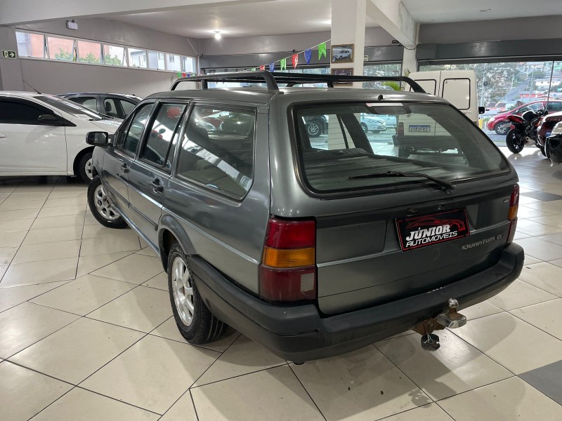 QUANTUM 1.8 I 8V GASOLINA 4P MANUAL - 1994 - CAXIAS DO SUL