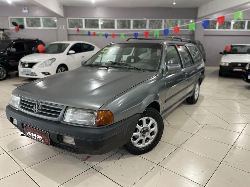 QUANTUM 1.8 I 8V GASOLINA 4P MANUAL - 1994 - CAXIAS DO SUL