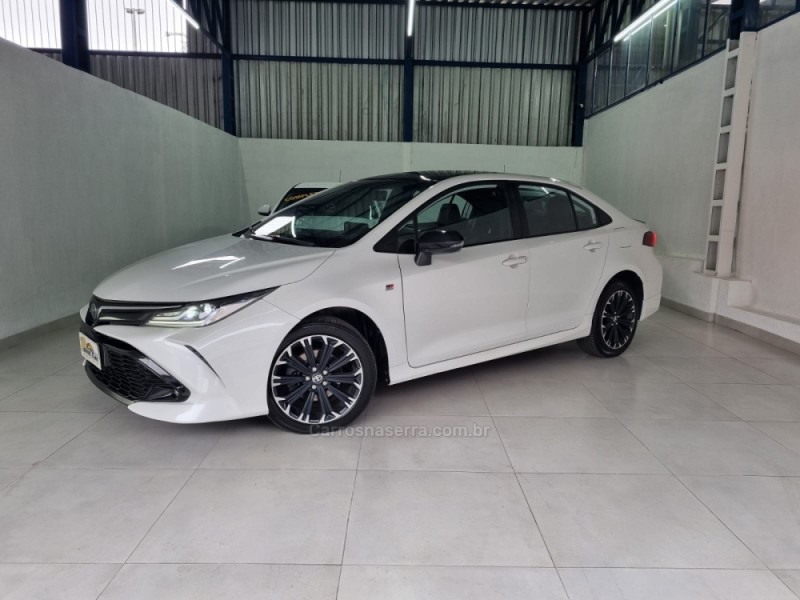 COROLLA 2.0 GR SPORT 16V FLEX 4P AUTOMÁTICO - 2022 - VACARIA
