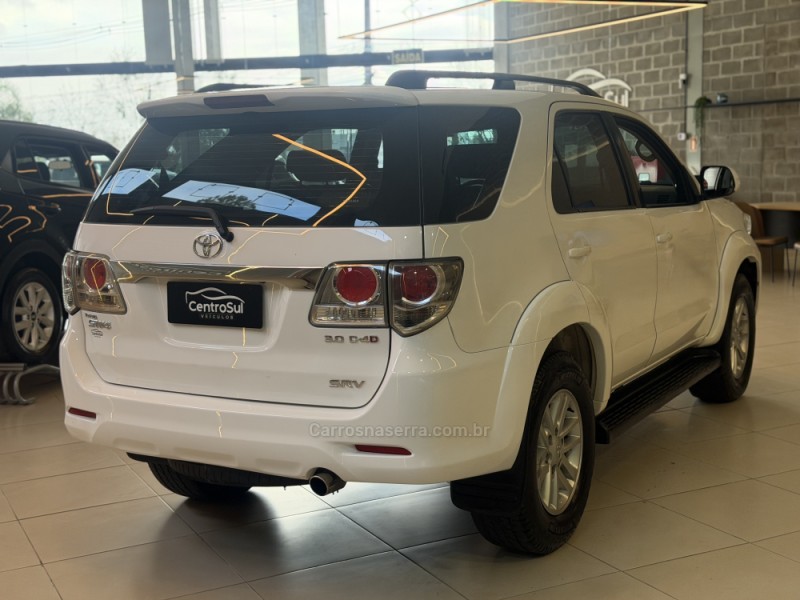 HILUX SW4 3.0 SRV 4X4 7 LUGARES 16V TURBO INTERCOOLER DIESEL 4P AUTOMÁTICO - 2015 - CARLOS BARBOSA