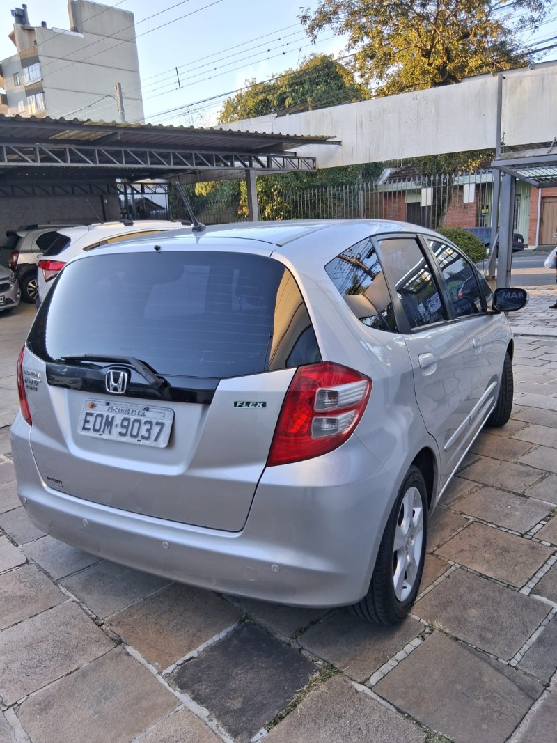 FIT 1.4 LX 8V FLEX 4P MANUAL - 2011 - CAXIAS DO SUL