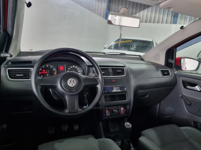 FOX 1.0 MI TREND 8V FLEX 4P MANUAL - 2012 - VACARIA