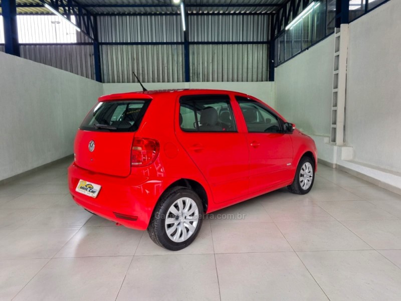 FOX 1.0 MI TREND 8V FLEX 4P MANUAL - 2012 - VACARIA