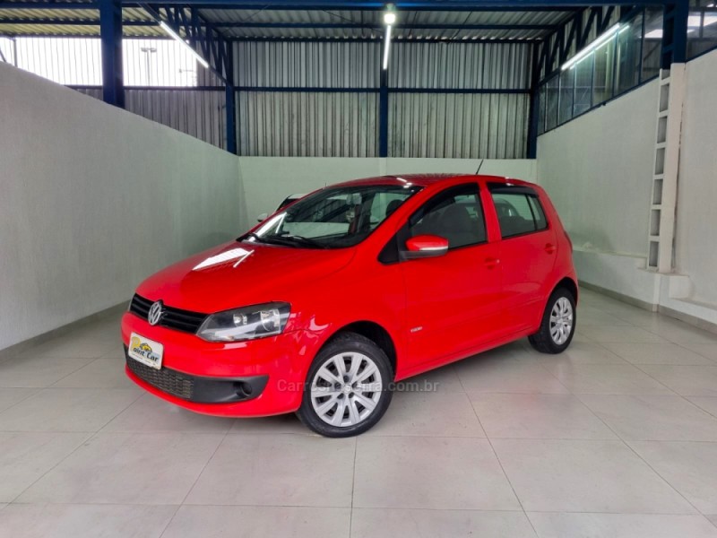 FOX 1.0 MI TREND 8V FLEX 4P MANUAL - 2012 - VACARIA
