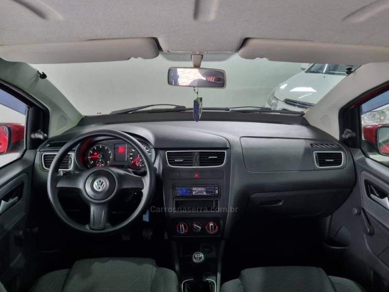 FOX 1.0 MI TREND 8V FLEX 4P MANUAL - 2012 - VACARIA