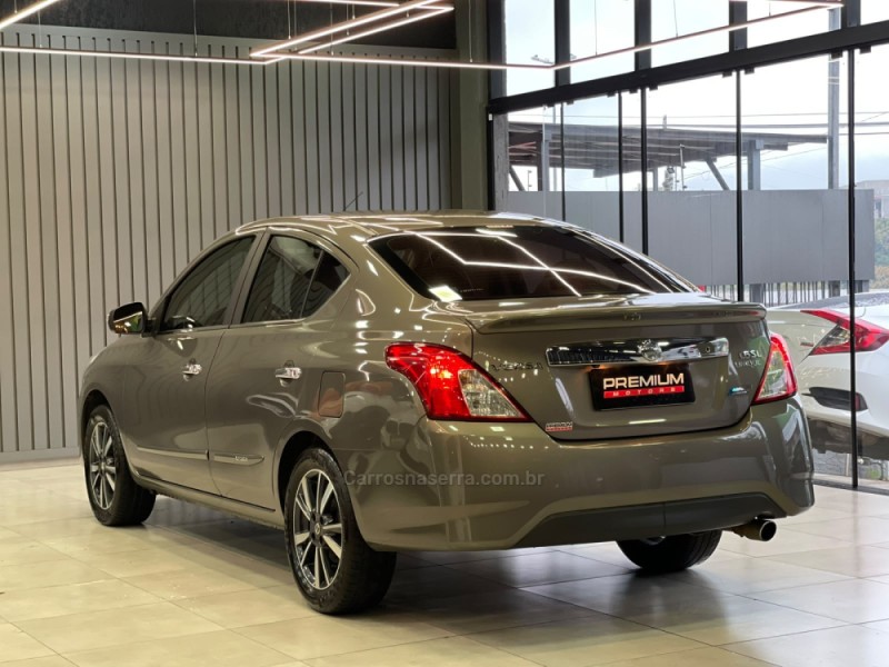 VERSA 1.6 16V FLEX UNIQUE 4P XTRONIC - 2018 - DOIS IRMãOS