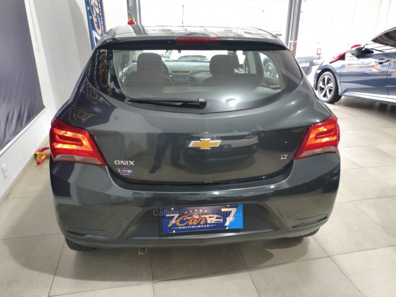 ONIX 1.0 MPFI LT 8V FLEX 4P MANUAL - 2018 - ANTôNIO PRADO
