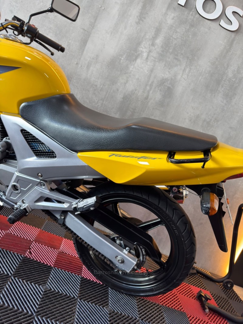 CBX 250 TWISTER  - 2008 - PORTãO