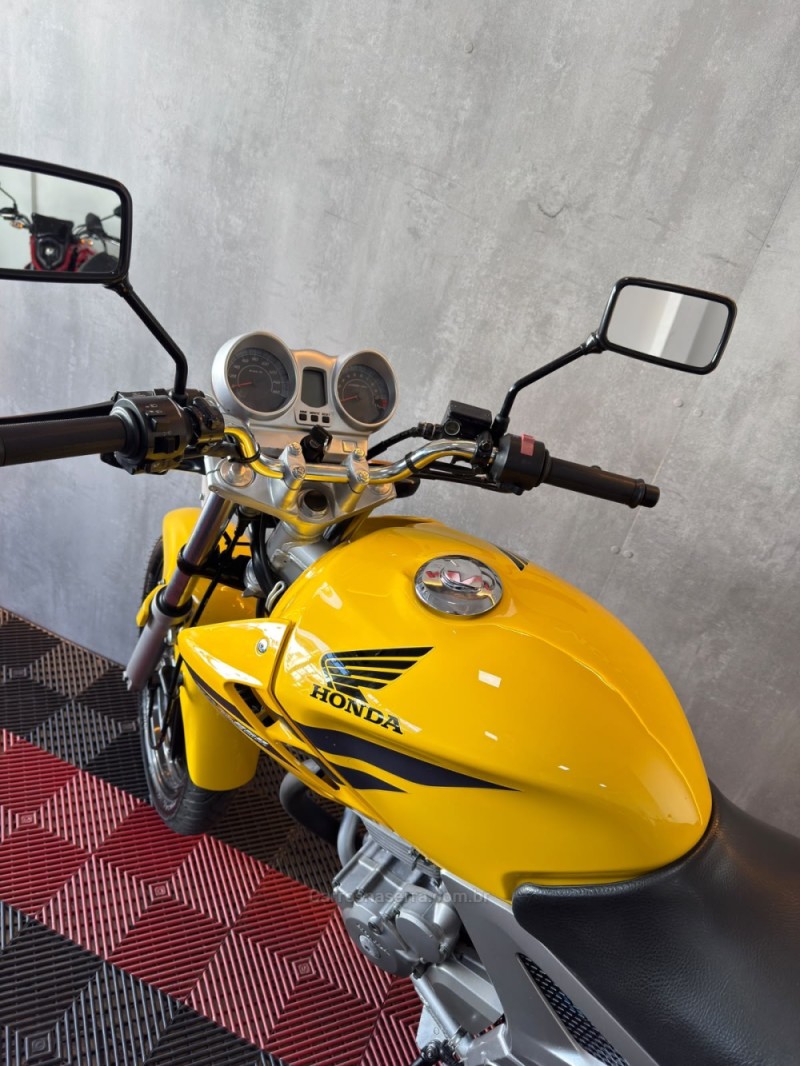 CBX 250 TWISTER  - 2008 - PORTãO