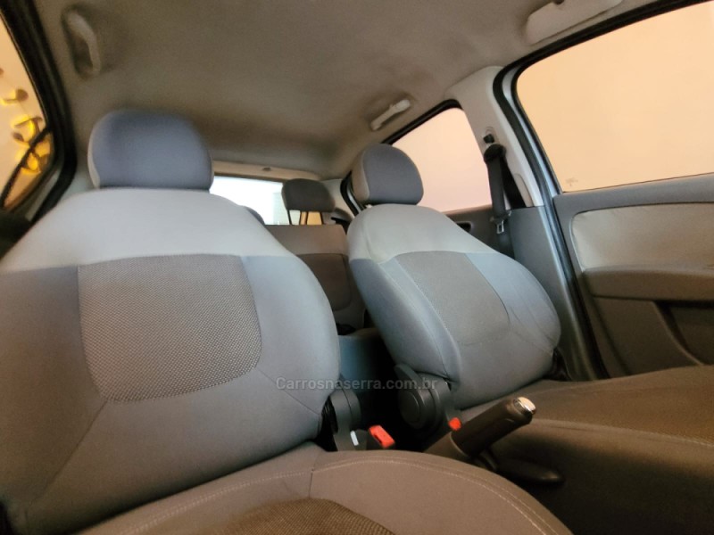 PALIO 1.6 MPI ESSENCE 16V FLEX 4P AUTOMATIZADO - 2013 - CANELA