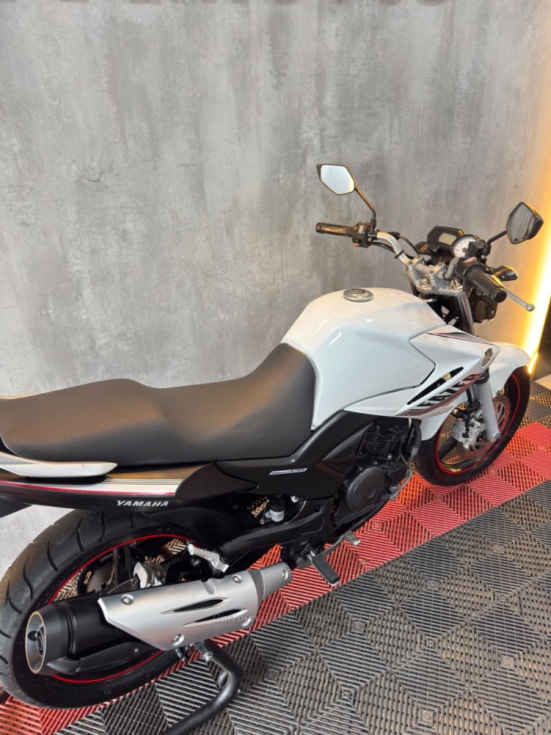 FAZER YS 250 BLUEFLEX - 2015 - PORTãO