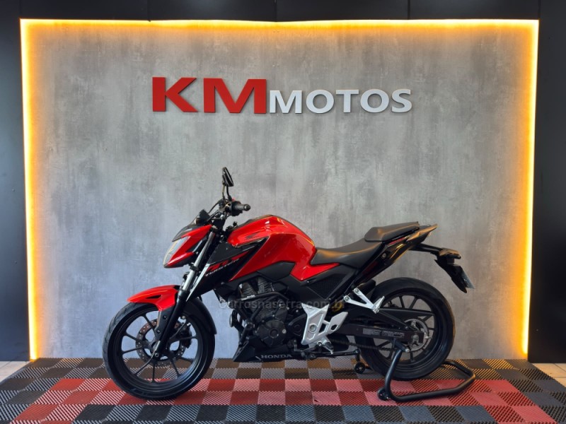 CB 300F TWISTER ABS - 2023 - PORTãO