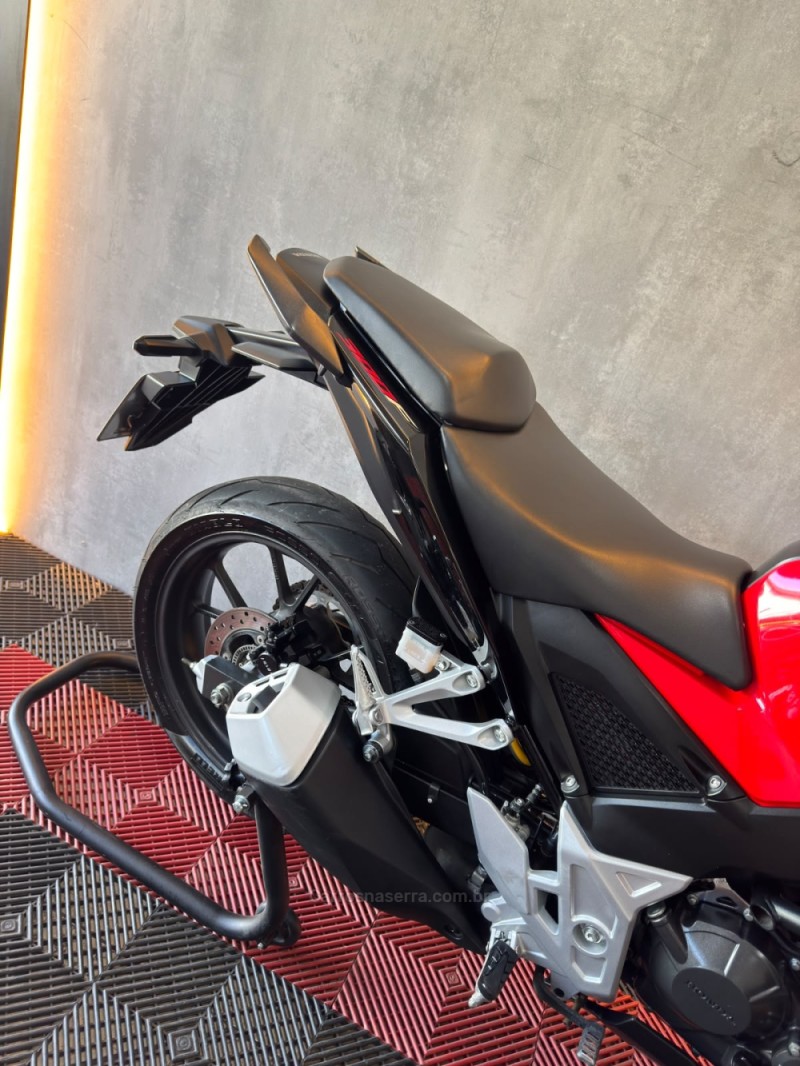 CB 300F TWISTER ABS - 2023 - PORTãO