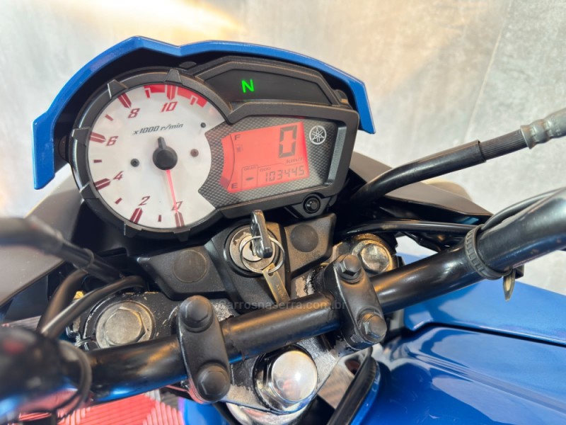 FAZER YS 150 SED - 2015 - PORTãO