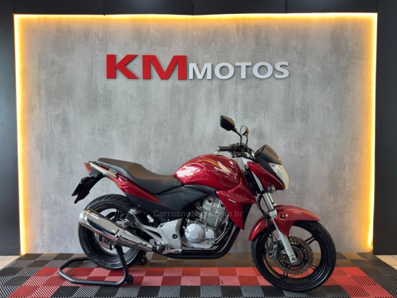 cb 300r abs 2013 portao