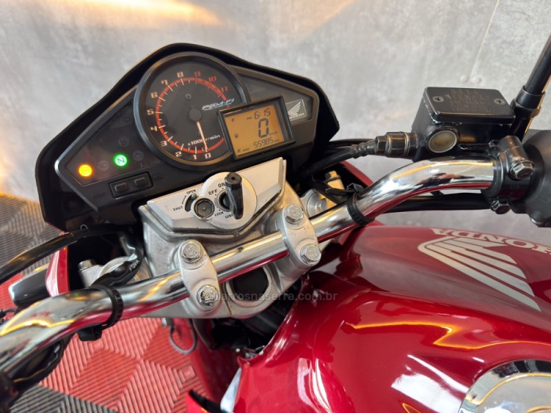 CB 300R ABS - 2013 - PORTãO
