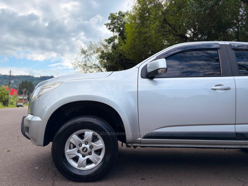 S10 2.8 LT 4X2 CD 16V TURBO DIESEL 4P AUTOMÁTICO - 2014 - FELIZ