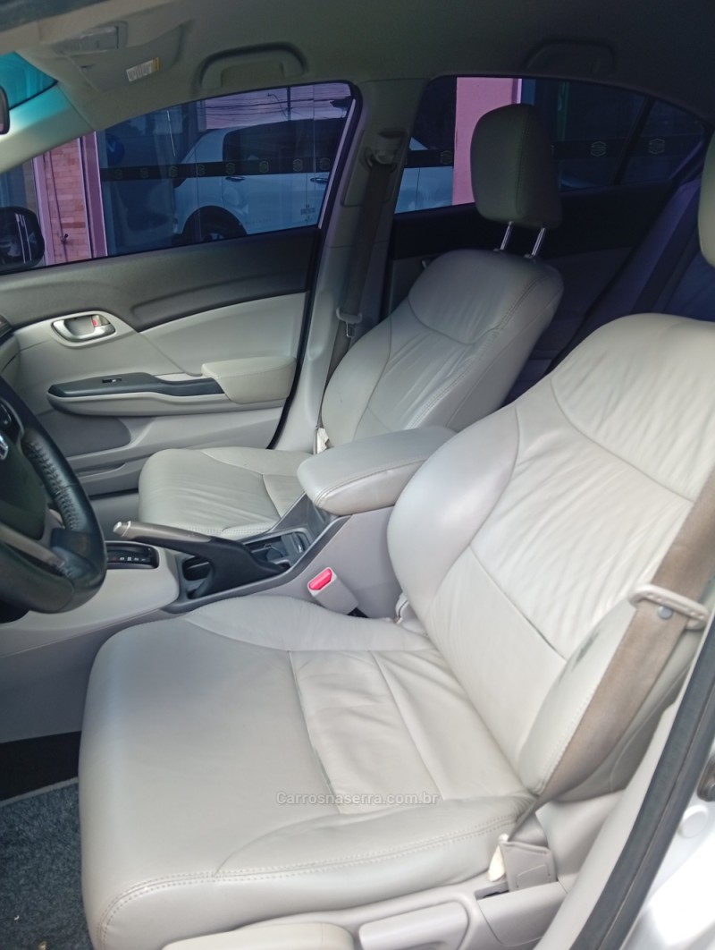 CIVIC 1.8 LXS 16V FLEX 4P AUTOMÁTICO - 2014 - PASSO FUNDO