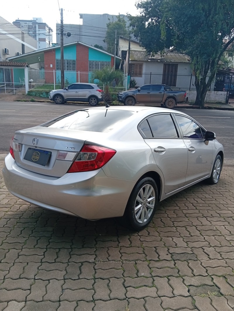 CIVIC 1.8 LXS 16V FLEX 4P AUTOMÁTICO - 2014 - PASSO FUNDO