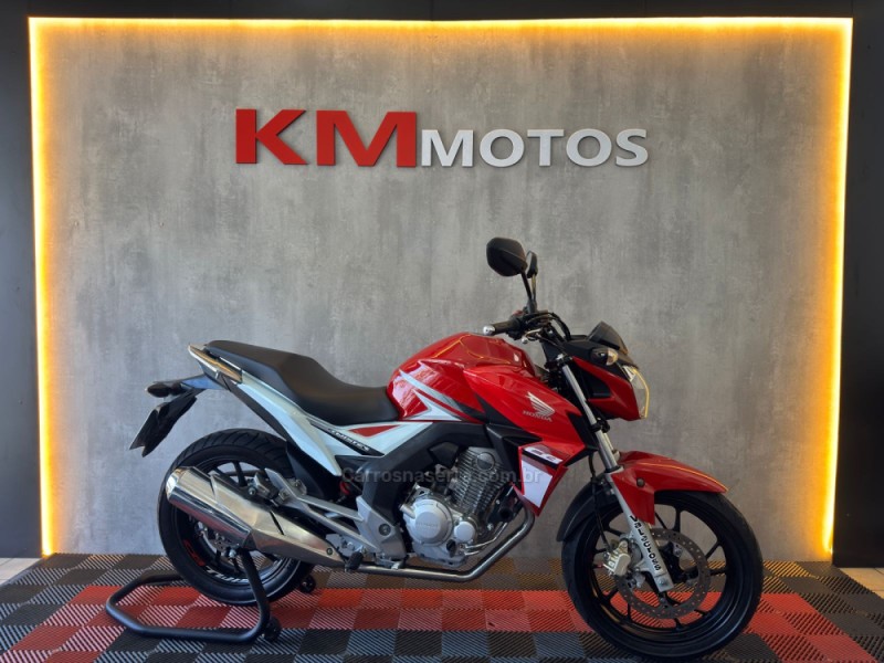 cb 250f twister cbs 2017 portao