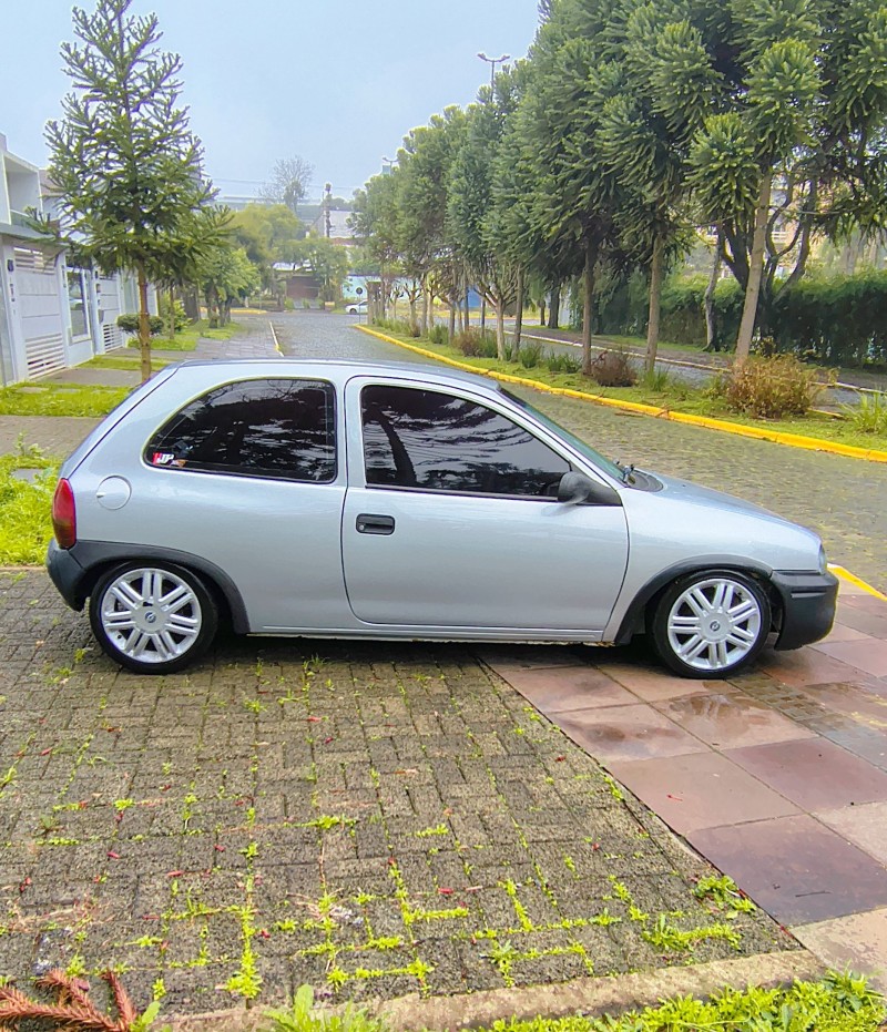 CORSA 1.0 EFI WIND 8V GASOLINA 2P MANUAL - 1998 - FARROUPILHA