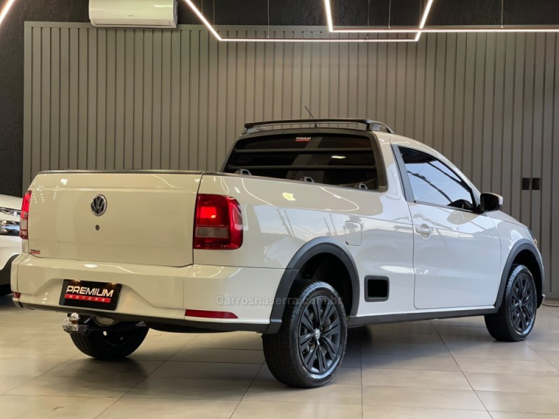 SAVEIRO 1.6 MI TRENDLINE CS 8V FLEX 2P MANUAL - 2022 - DOIS IRMãOS